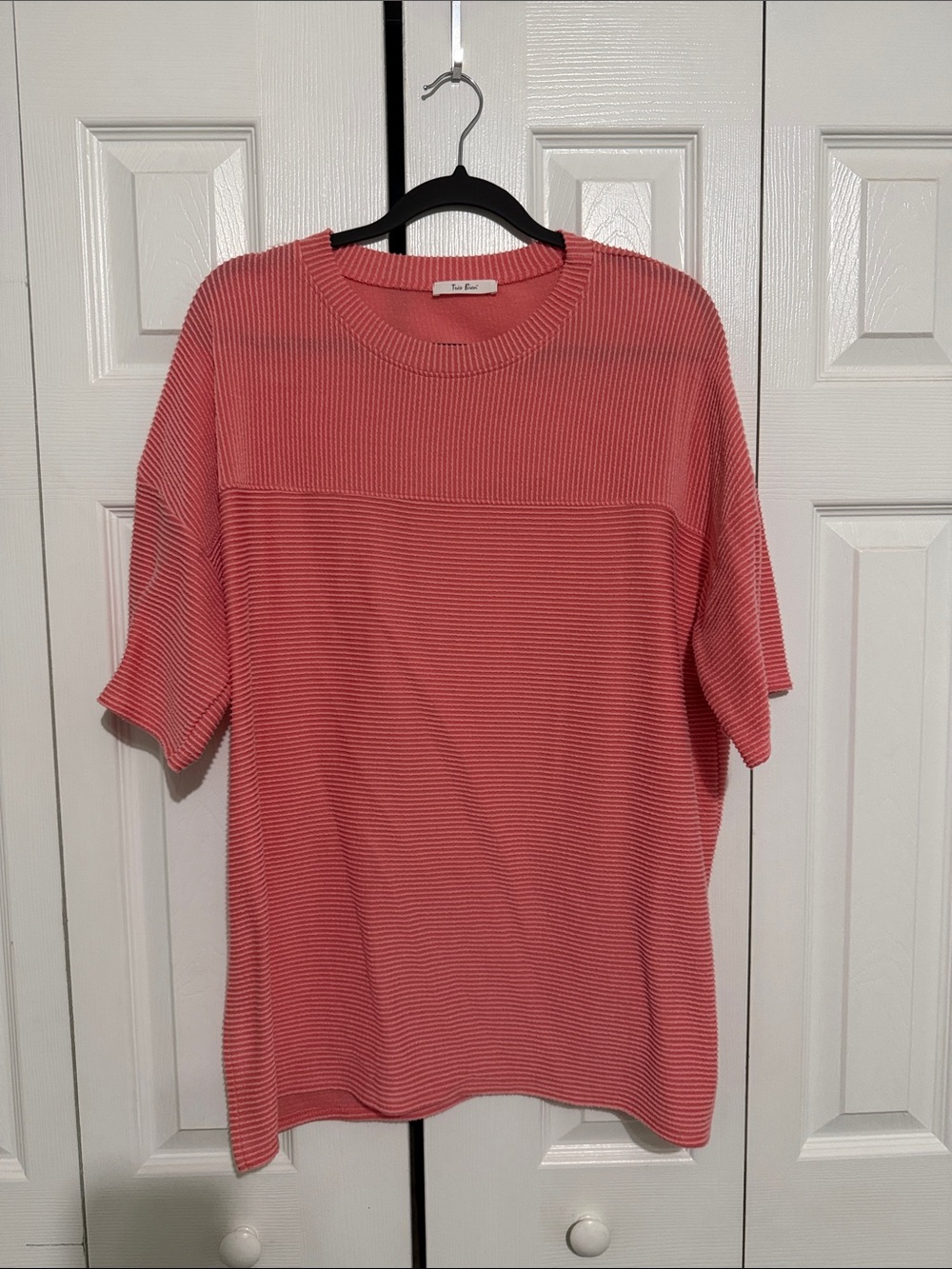 Coral Ribbed Knit Short-Sleeve Tee